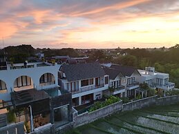 Alsava Villa and Suites