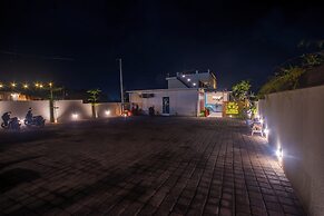 Alsava Villa and Suites