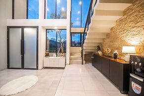 Alsava Villa and Suites