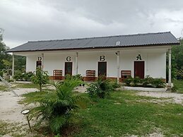 White Beach Hostel
