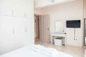 Great Apartment in Piraeus