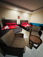 MAXWELL INN LUXURY HOTEL