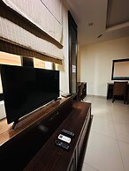 MAXWELL INN LUXURY HOTEL