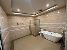 MAXWELL INN LUXURY HOTEL