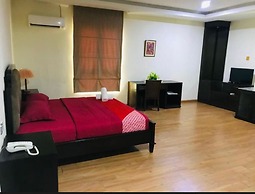 MAXWELL INN LUXURY HOTEL