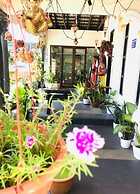 MAXWELL INN LUXURY HOTEL