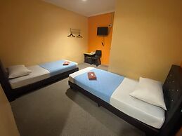 Hotel O De Anjung