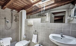Rouge Hotel International