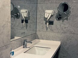 Ziyorat Luxury Hotel