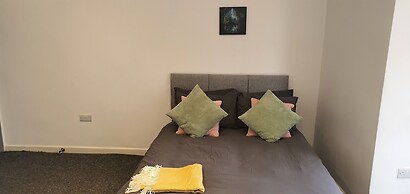 Big one Bedroom Apartment