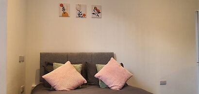 Big one Bedroom Apartment