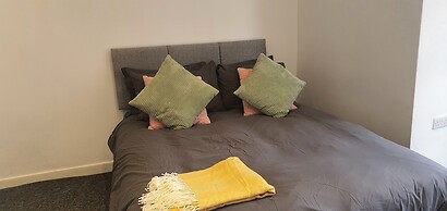 Luxury 2 Bedroom Apartment