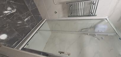 Luxury 2 Bedroom Apartment
