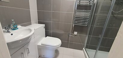 Luxury 2 Bedroom Apartment