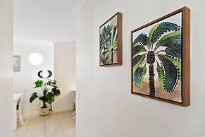 Palma Cairns- Resort 9 Pools Gym