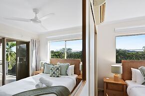 Palma Cairns- Resort 9 Pools Gym