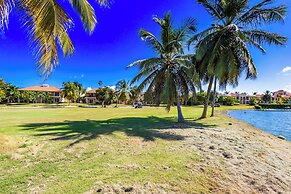 Oasis Cocotal - Punta Cana 4BR Apartment