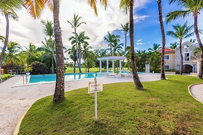 Oasis Cocotal - Punta Cana 4BR Apartment