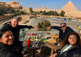 Tut & Pyramids View