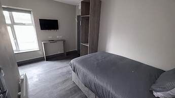 The Lindsey Hotel