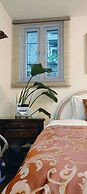ATRIUM FENGZHU HOMESTAY