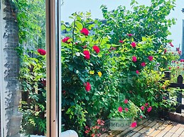 ATRIUM FENGZHU HOMESTAY