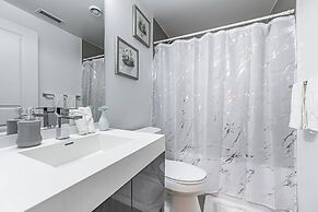 RS Suites - Eaton Centre