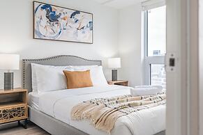RS Suites - Eaton Centre