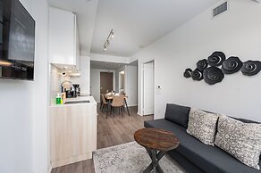 RS Suites - Eaton Centre