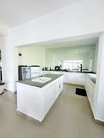 Green Malindi Apartments by RevSerene