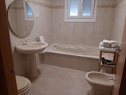 APARTAMENTOS COSTAS DE BUEU