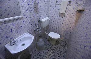 Le Apex Guest House
