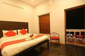 Le Apex Guest House
