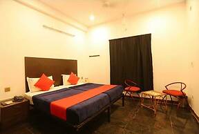 Le Apex Guest House