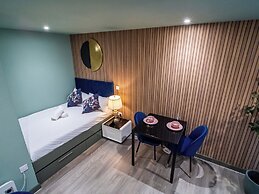 Central Sheffield City Apartment