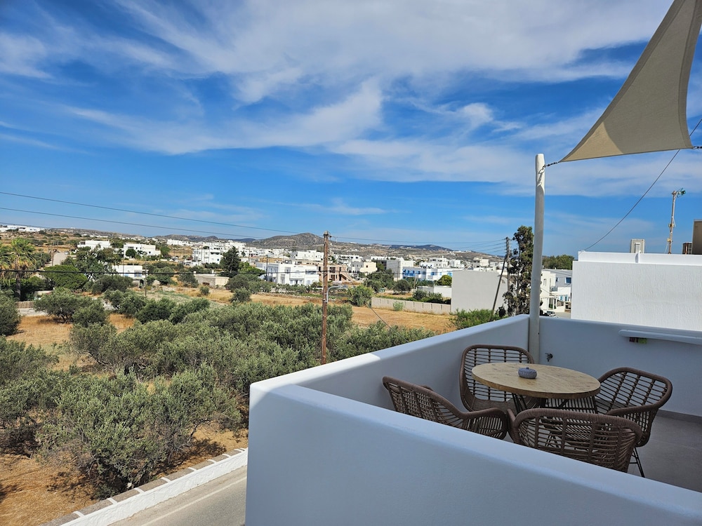 Aristotle Suites
