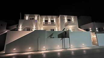 Aristotle Suites
