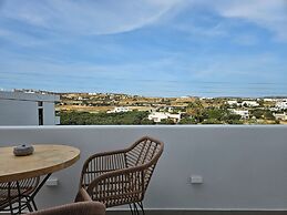 Aristotle Suites