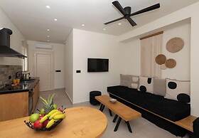 Aristotle Suites