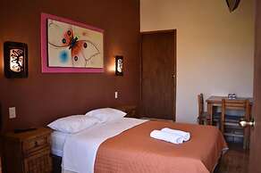 hotel y cabañas quinta los cipreses