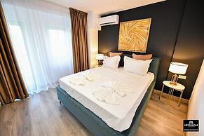 Metropole Apartments Central City