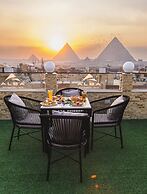 Alba pyramids view inn