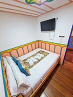 Hostal Mythos