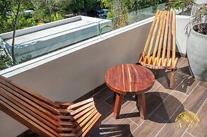 NHOA 307B Lux 1BR Pool View Aldea Zama