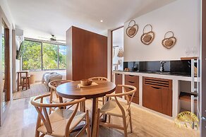 NHOA 307A Lux 2BR Pool View Aldea Zama