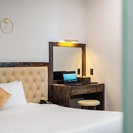 Greenview City Hotel