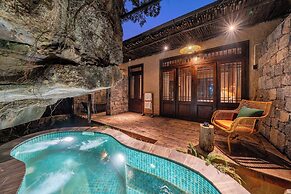 Chay Mountain Retreat Ninh Binh