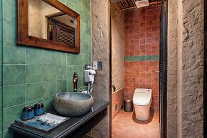 Chay Mountain Retreat Ninh Binh