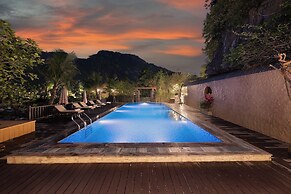 Chay Mountain Retreat Ninh Binh