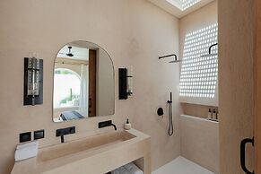 Khaleela Villas
